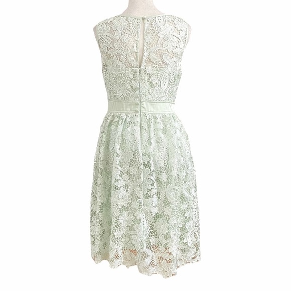 ADRIANNA PAPELL MINT GREEN FLORAL EMBROIDERED SLEEVELESS COCKTAIL DRESS - 6 - Picture 3 of 10